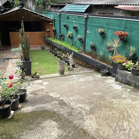 Kandy Food Lovers Home Stay By Ags Buitenkant foto