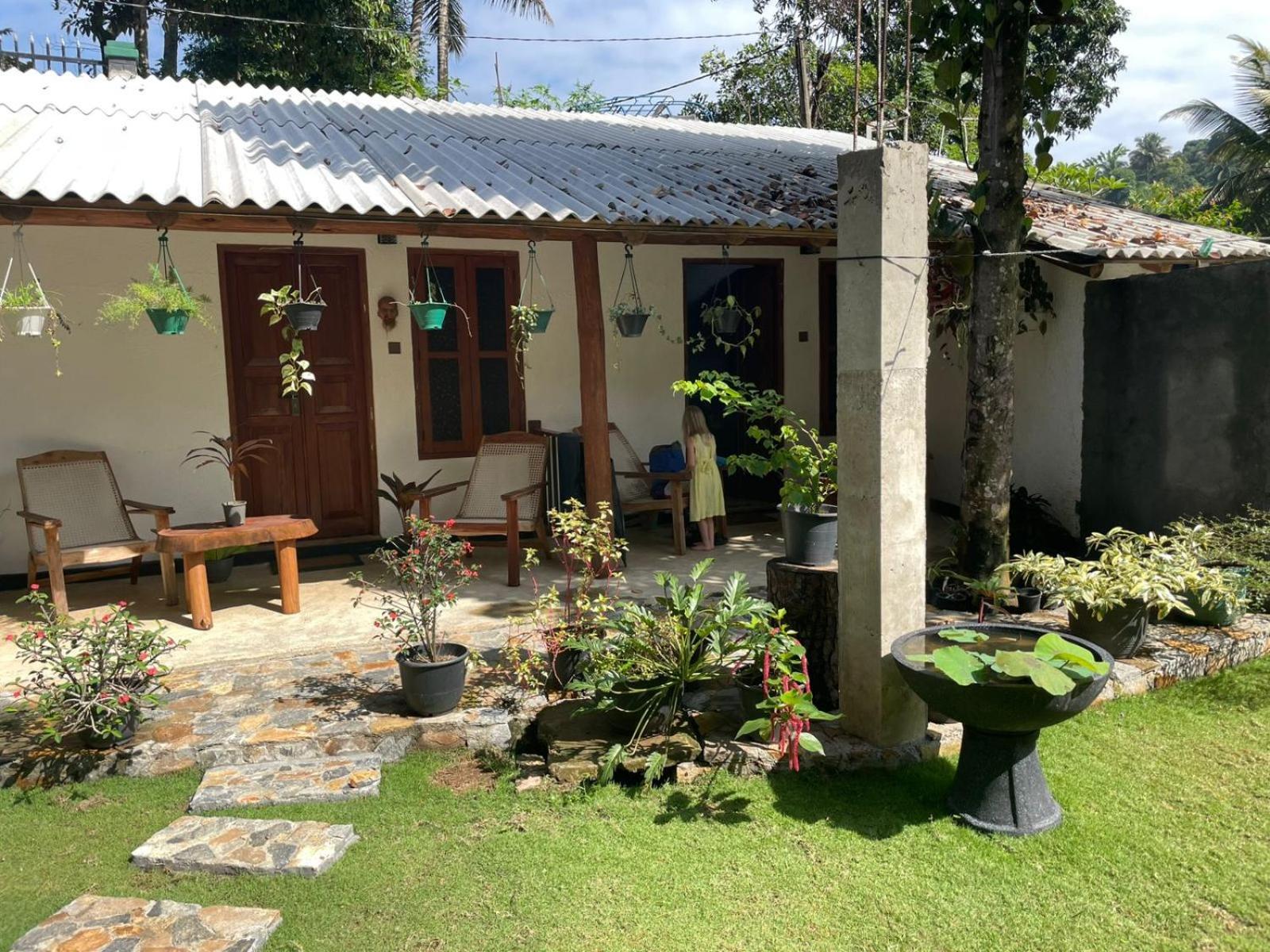 Kandy Food Lovers Home Stay By Ags Buitenkant foto